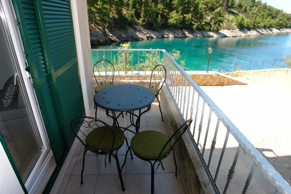 Robinson Bella Apartment Bogomolje Exterior foto