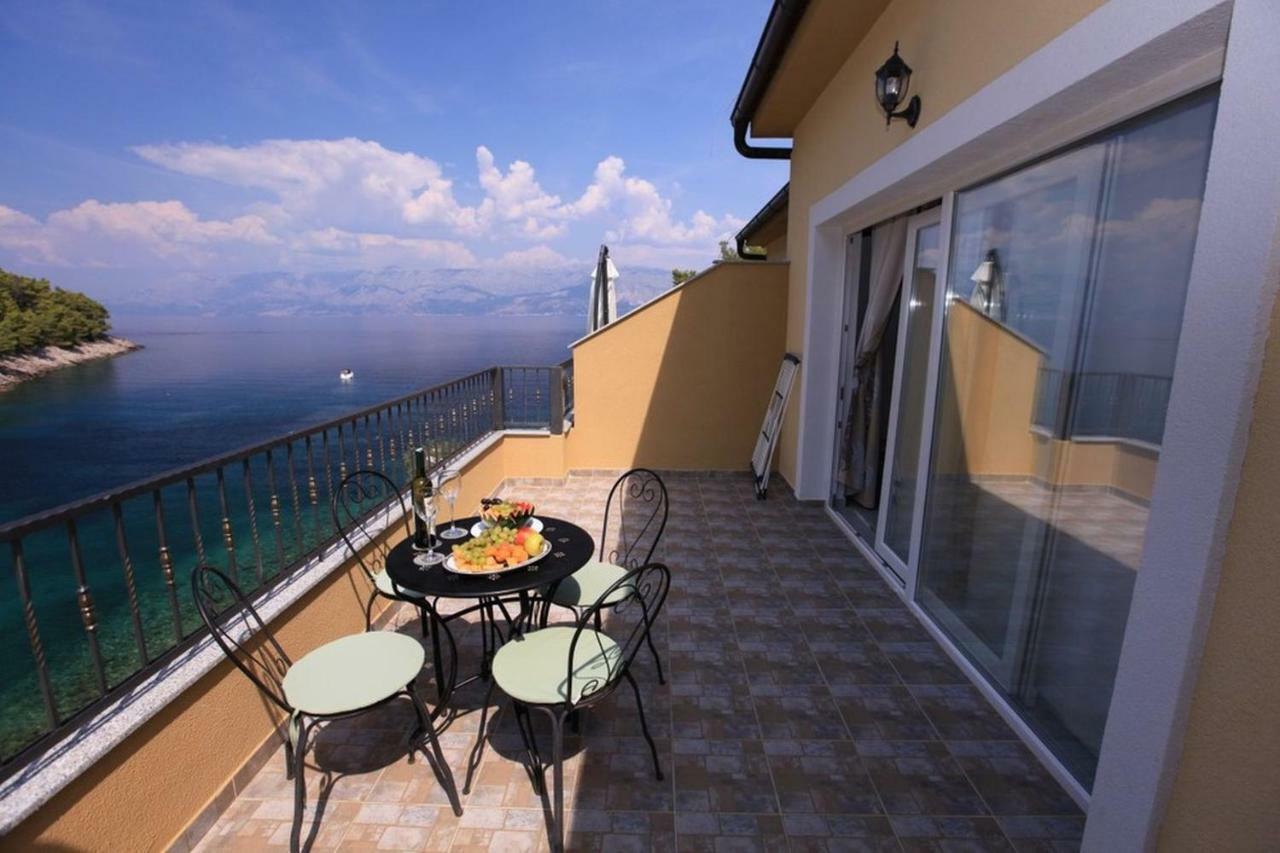 Robinson Bella Apartment Bogomolje Exterior foto